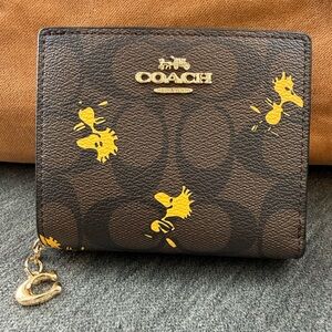 Coach x Peanuts Woodstock Brown Button Zip Wallet